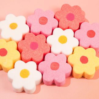 Blushing Bouquet Bath Bomb Project