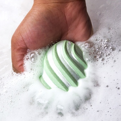 
How Long Does It Take for Bath Bombs to Dry?

