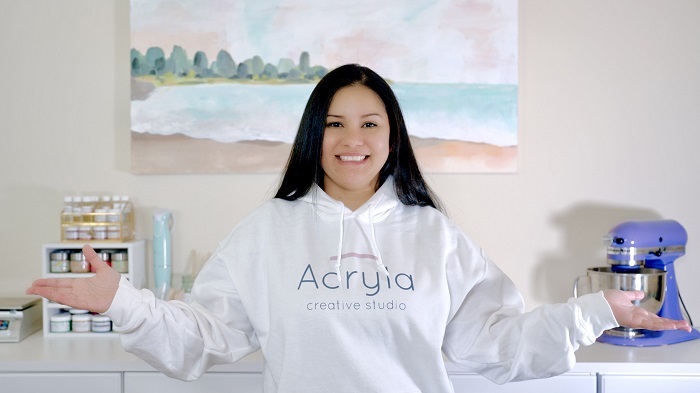 Jany from Acryla Creative Studio Jany from Acryla Creative Studio