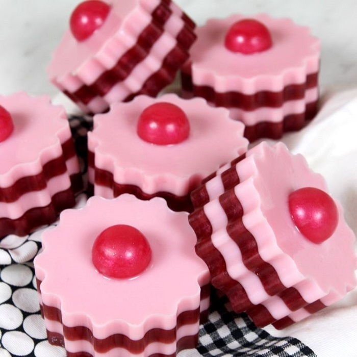 Red Berry Soap Tarts Red Berry Soap Tarts