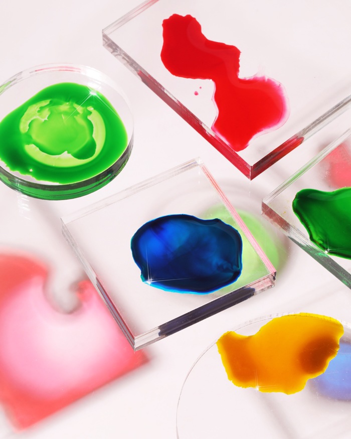 
Liquid Crystal Dyes

