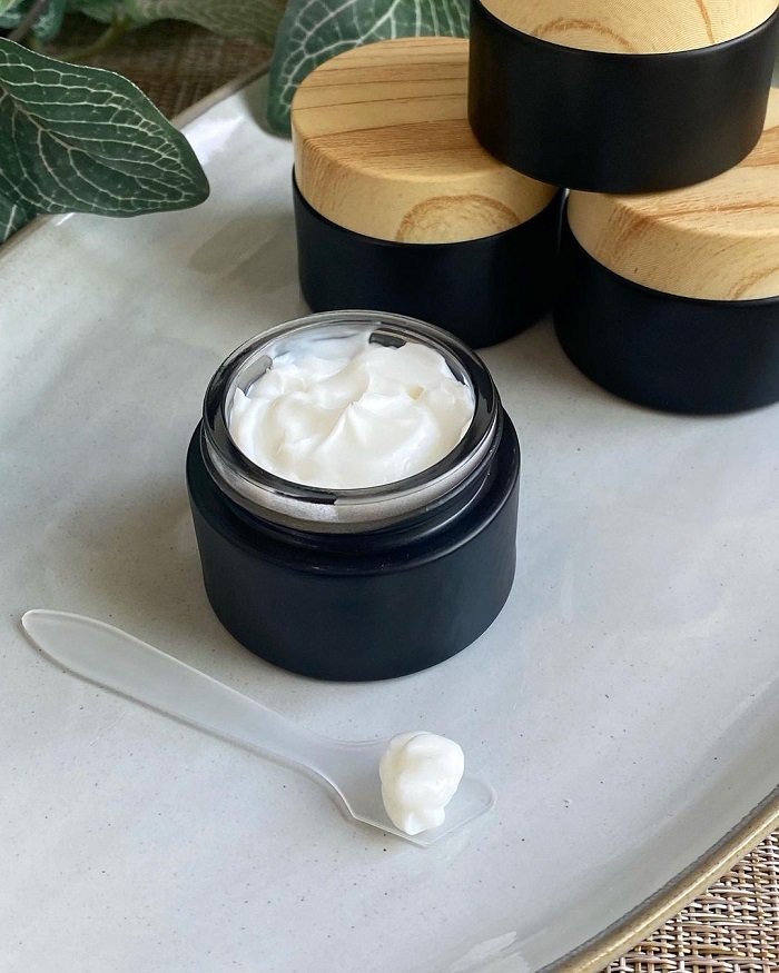 Coastside Creations facial moisturizer