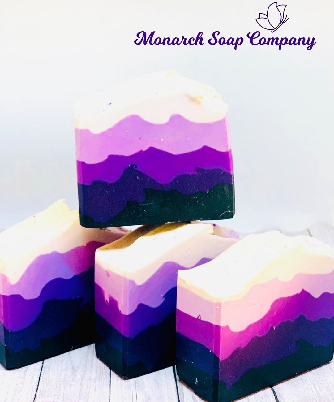 art0170
                monarch soap night violet