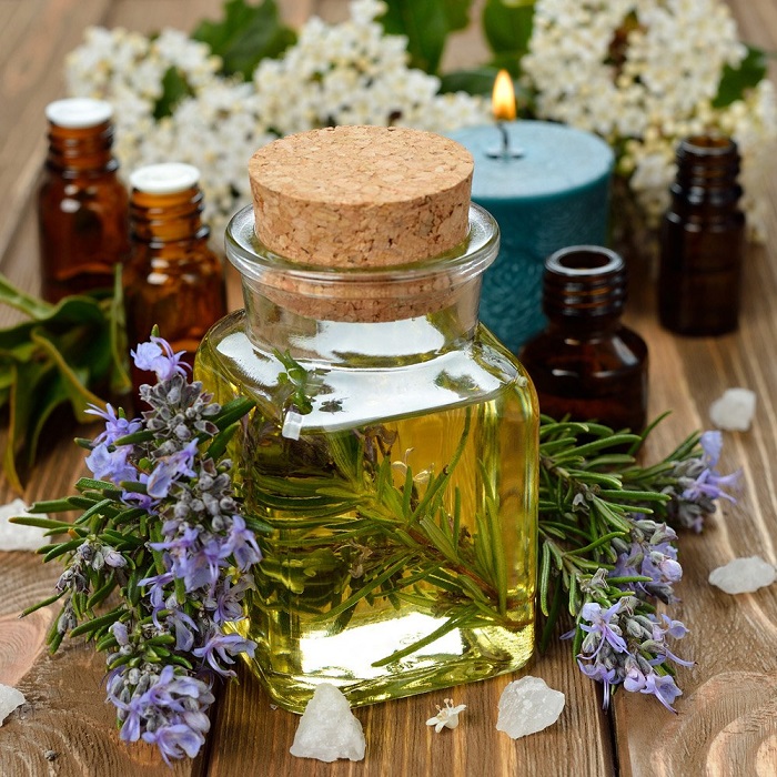 
Unsung Essential Oils and Why You Should Try Them

