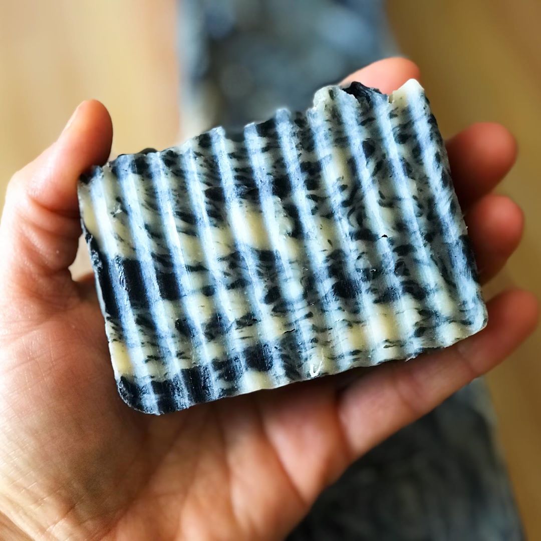 art0135 mm home brewed soaps charcoal bar
