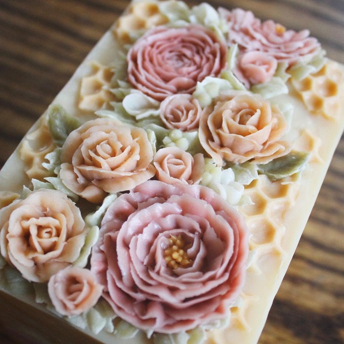 Piped floral soap