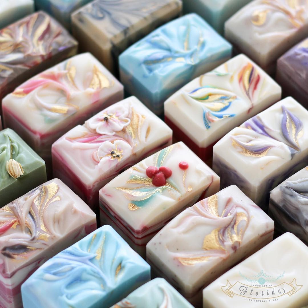 art0136 photo tips soap tops
