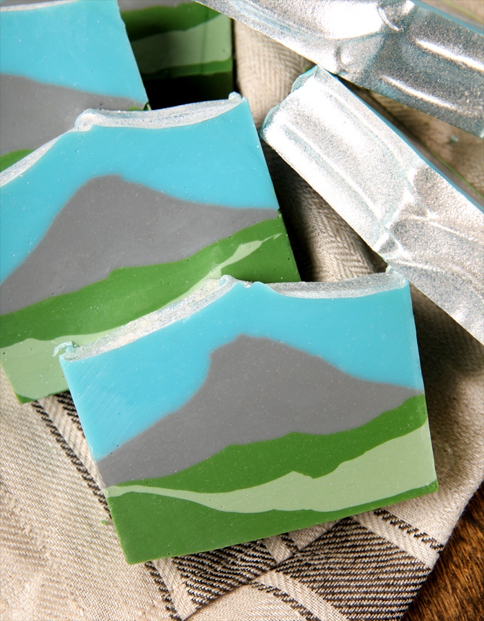 evergreen mountain soap | bramble berry