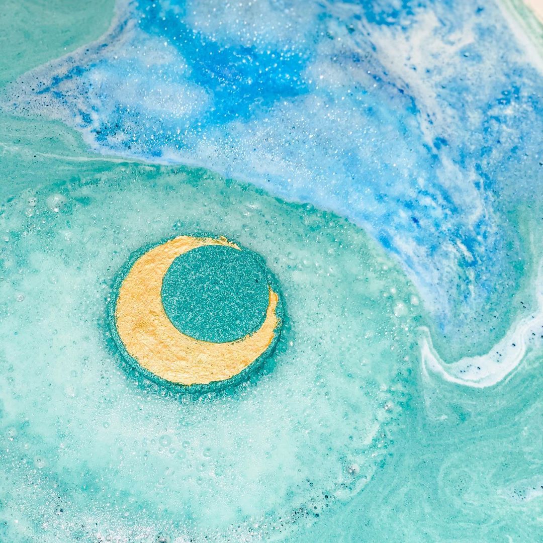 moon bath bomb by moon love bath