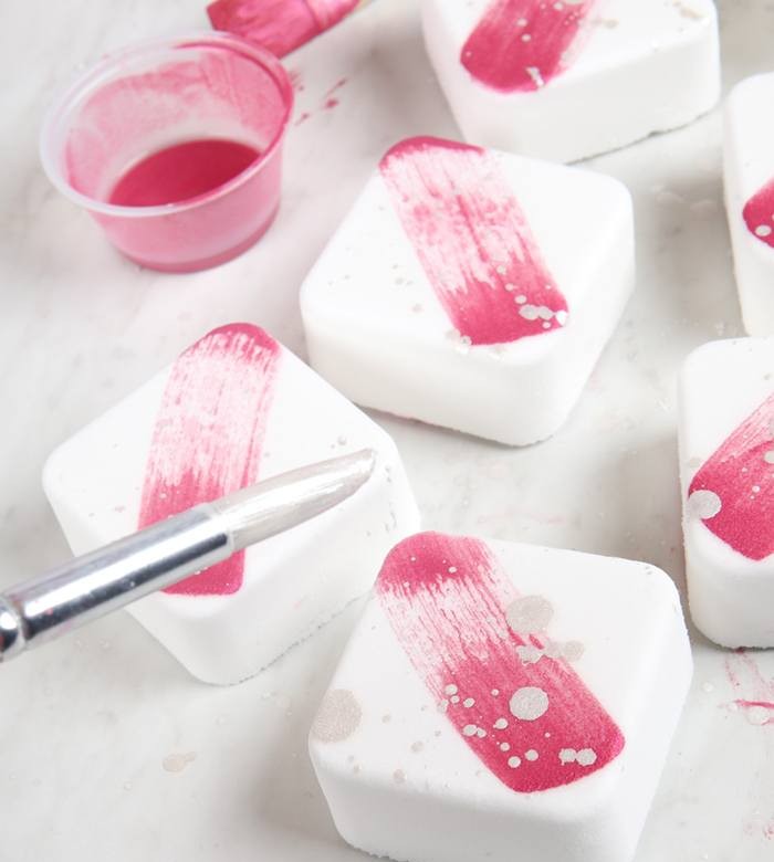 art0140 color bath bombs mica paint