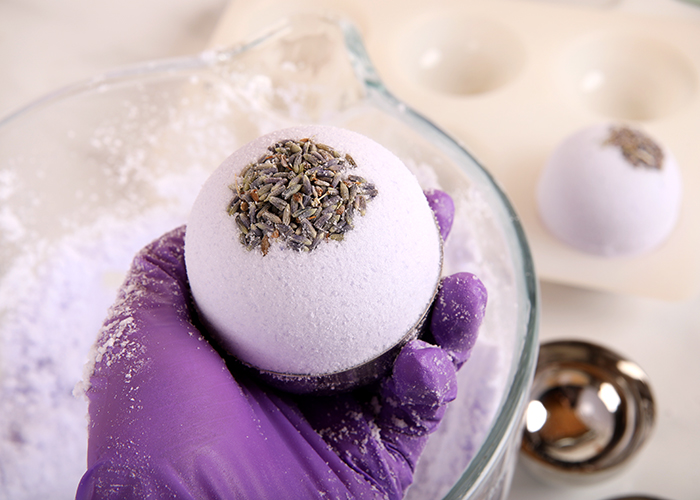 lavender bath bombs | bramble berry
