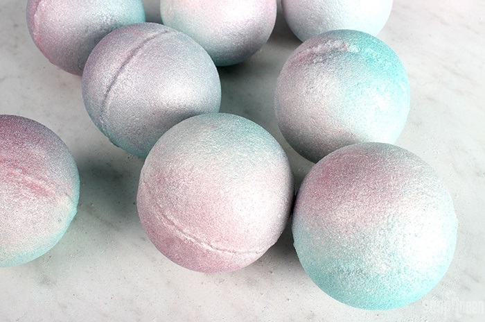 Iridescent Pearl Bath Bomb Project