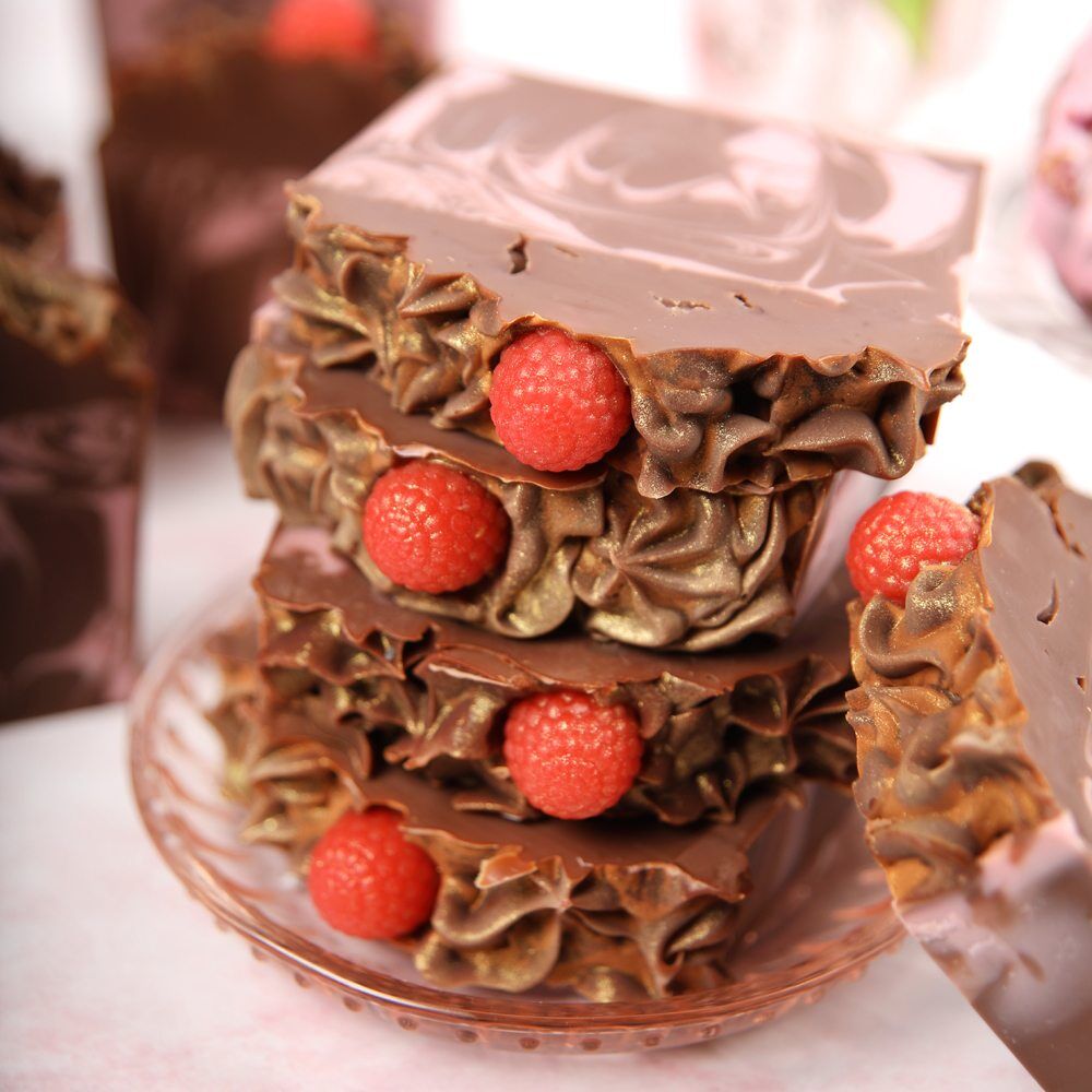 raspberry truffle soap | bramble berry