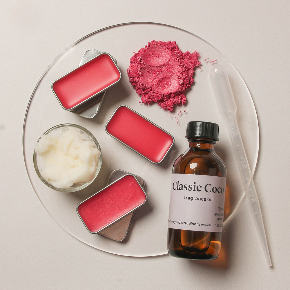 Classic Coco Solid Perfume Project image number null