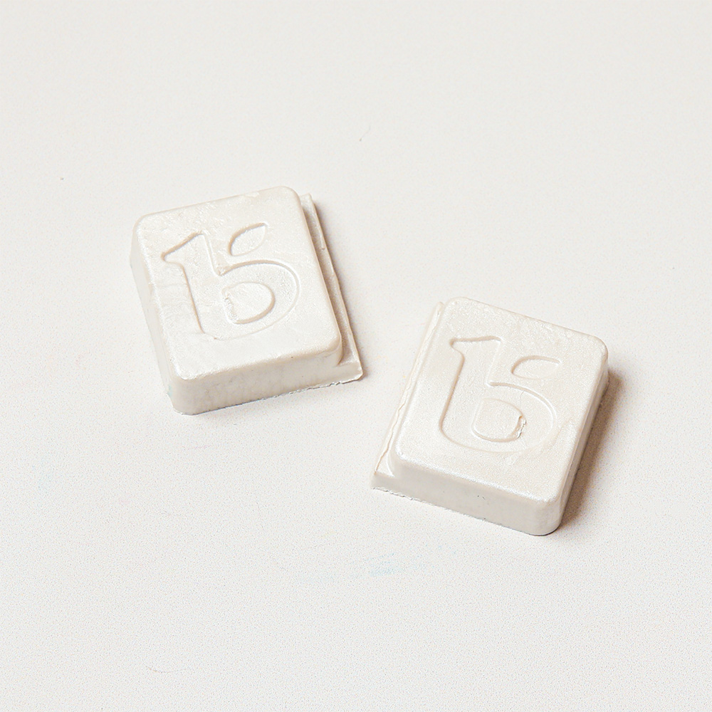 Super Pearly White Color Block image number null