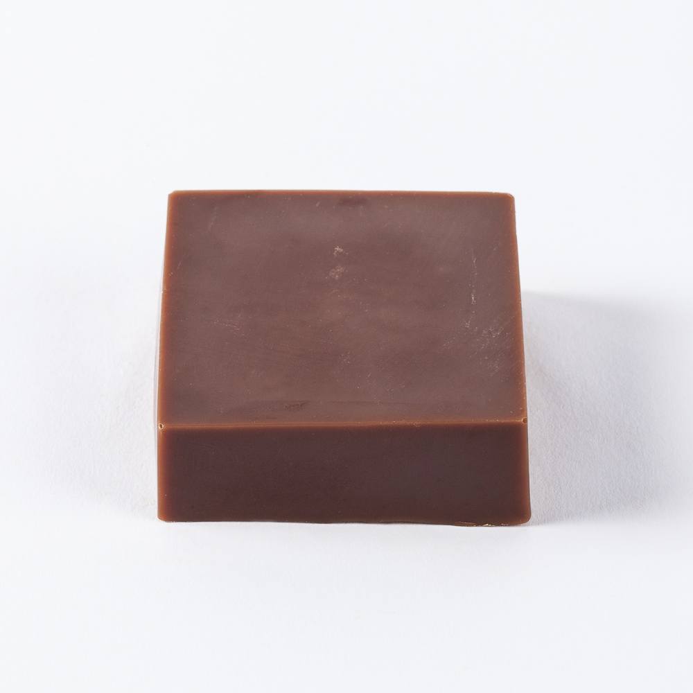 Amber Silk Fragrance Oil image number null